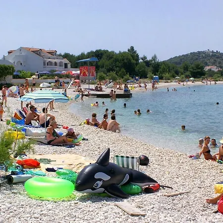 With Parking Space - 15876 Apartman