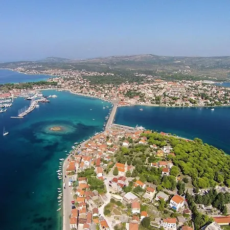 Apartment With A Parking Space - 15876 Rogoznica (Sibenik-Knin)