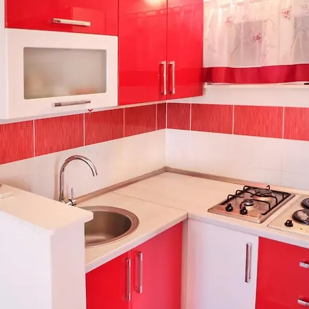 Apartment With Parking Space - 15876 Rogoznica (Sibenik-Knin)